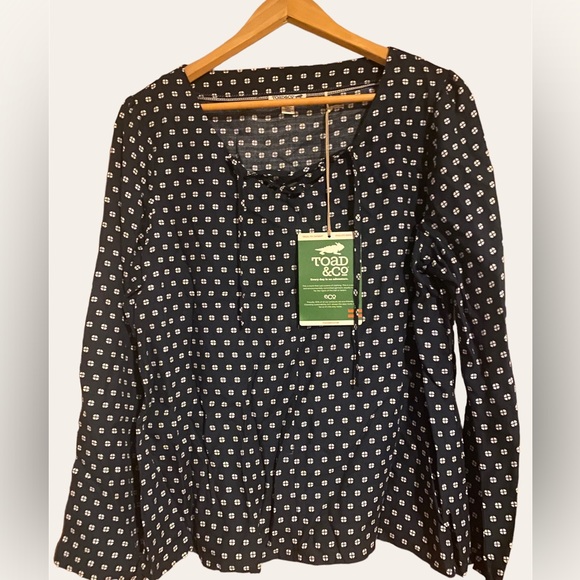 Toad & Co - Picture 1 of 4